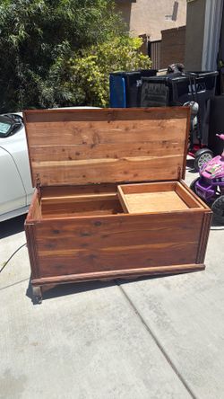Vintage wooden Chest