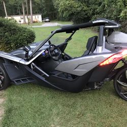 Polaris Slingshot 