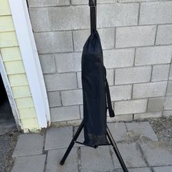 Elam easel