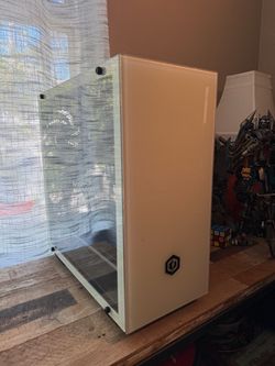 CyberPowerPC Gaming Desktop (Ryzen 7 2700X, RTX 2070, 16GB RAM, 2.2TB Storage)