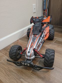 New Bright Razer Turbo Desert Runner RC Car