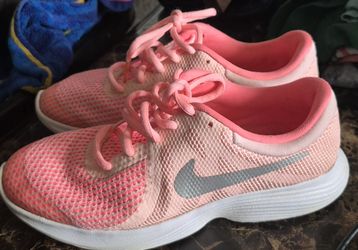 Shoes  Price In Description. 