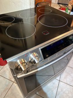 Samsung electric stove range 30”