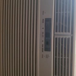 Fridgidare AC Unit