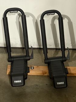 Kayak roof rack