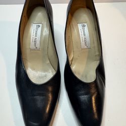 Womens Etienne Aigner 'Taylor'Heels Size 8.5 M