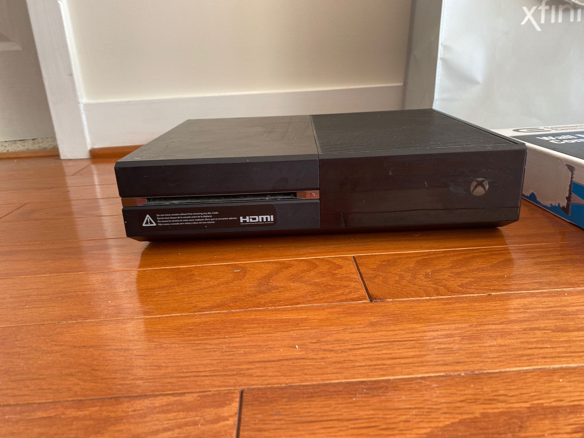 Xbox One Perfect Condition w/ Kinect