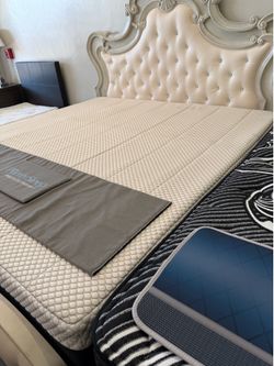Beige and Brown Bed Frame .. Mattress Ava. Queen OR King Ava. Same Day Delivery OR Pick Up🛻