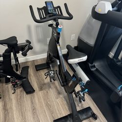 Precor Chrono Bike