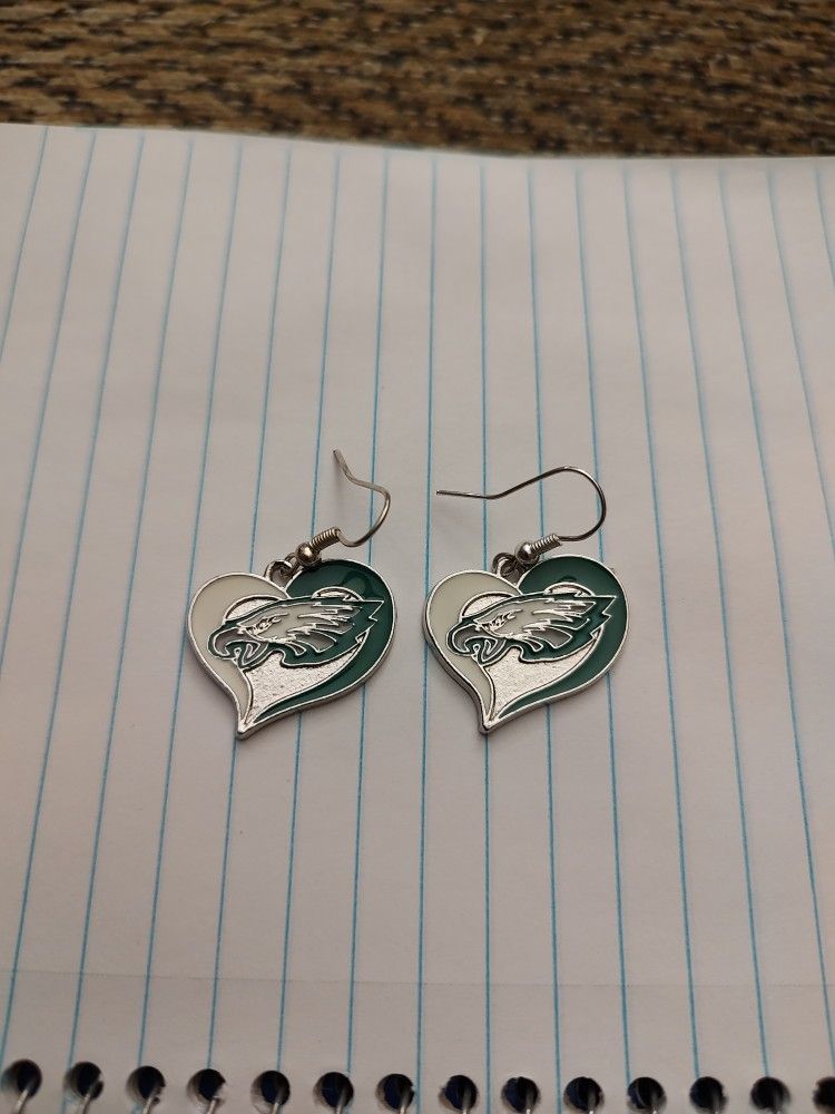 PHILADELPHIA EAGLES EARRINGS. NEW. PICKUP ONLY.