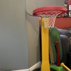 Basketball Hoop With Ball 