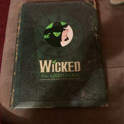 WICKED The Grimmerie 