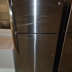 GE Fridge 