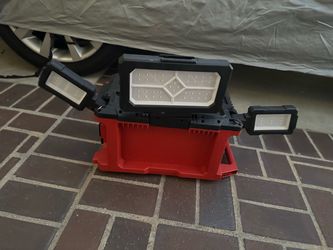 M18 packout light