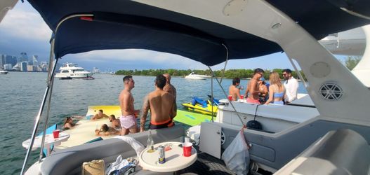 Bote 34 Pies Disponible