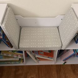 Kids bookshelf with seat