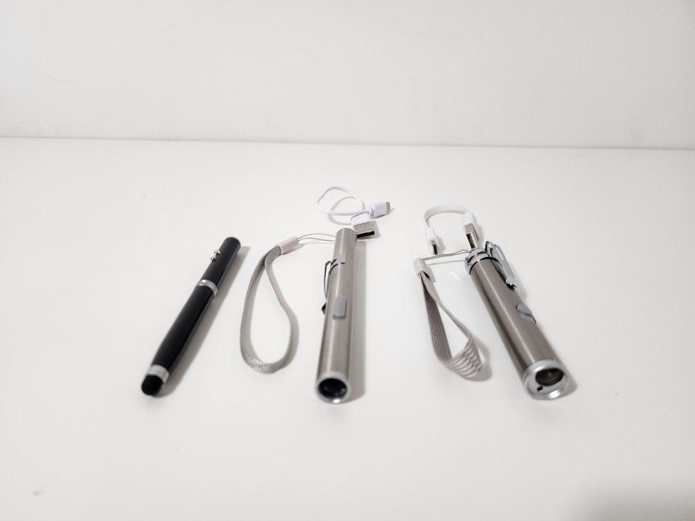 3pcs Light, 4 in 1, 2 in 1 USB Rechargeable Red L. Pointer