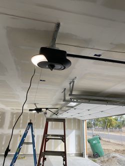 Garage Door Opener 