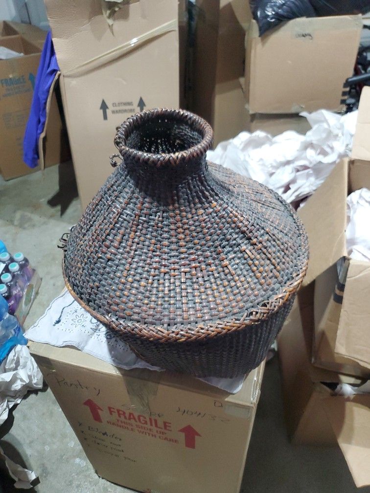 Antique Chinese X-Large Woven Willow Oil Container Storage Basket 