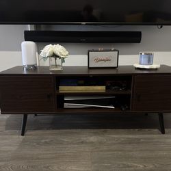 Media console