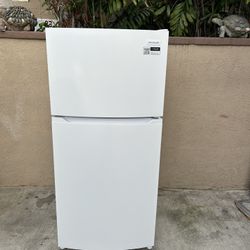 FRIGIDAIRE FRIDGE WHITE 14CU FT 28x30x60👍🛑3 MONTHS WARRANTY 