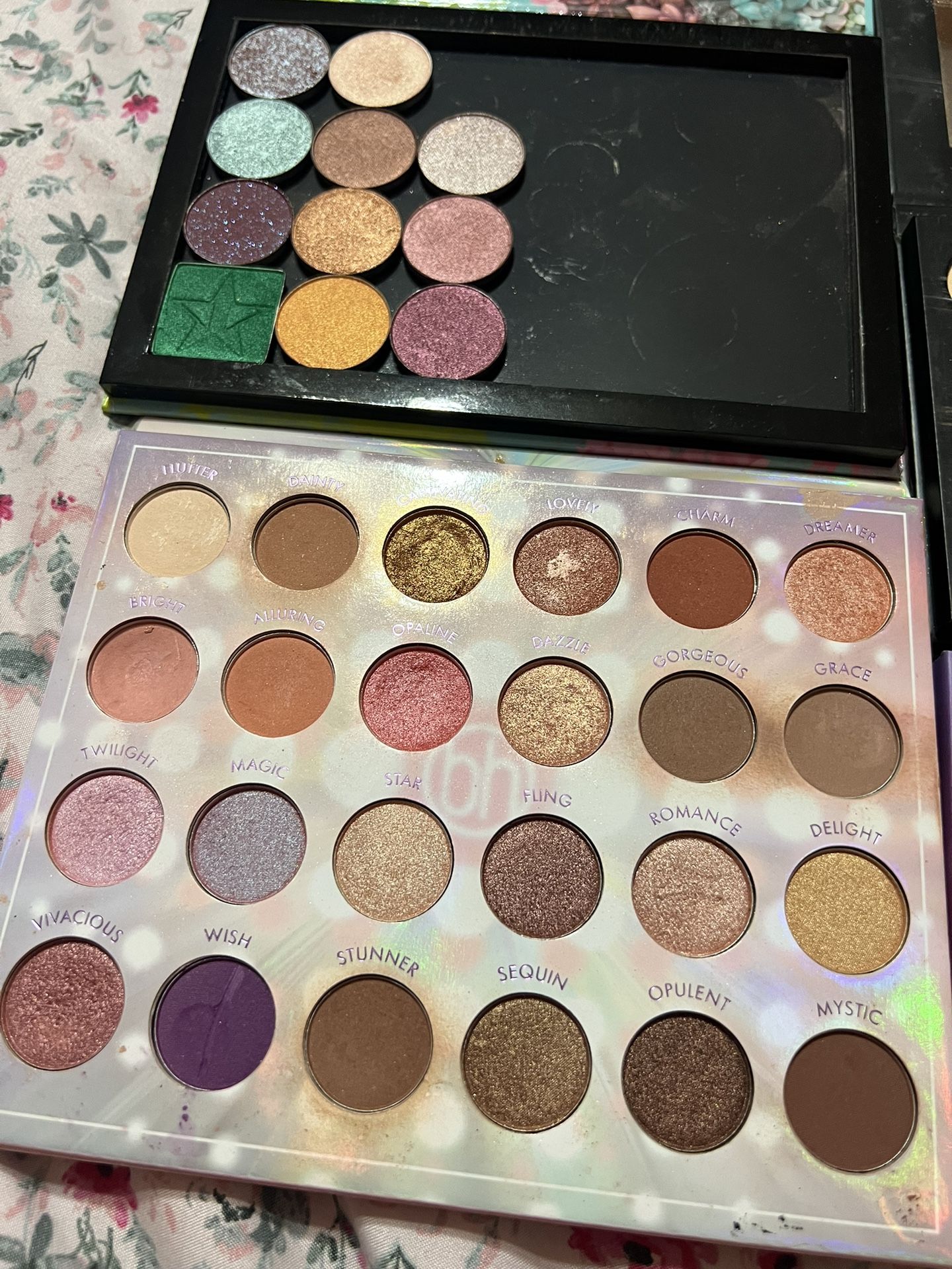 Eyeshadow Pallets