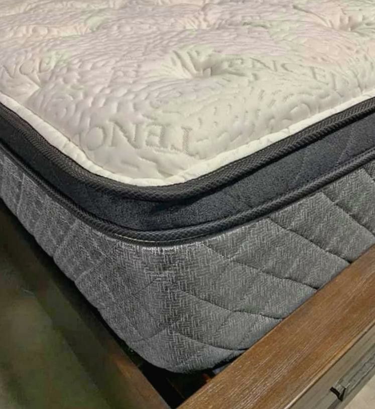 Queen Mattress! Need to Clear Out!