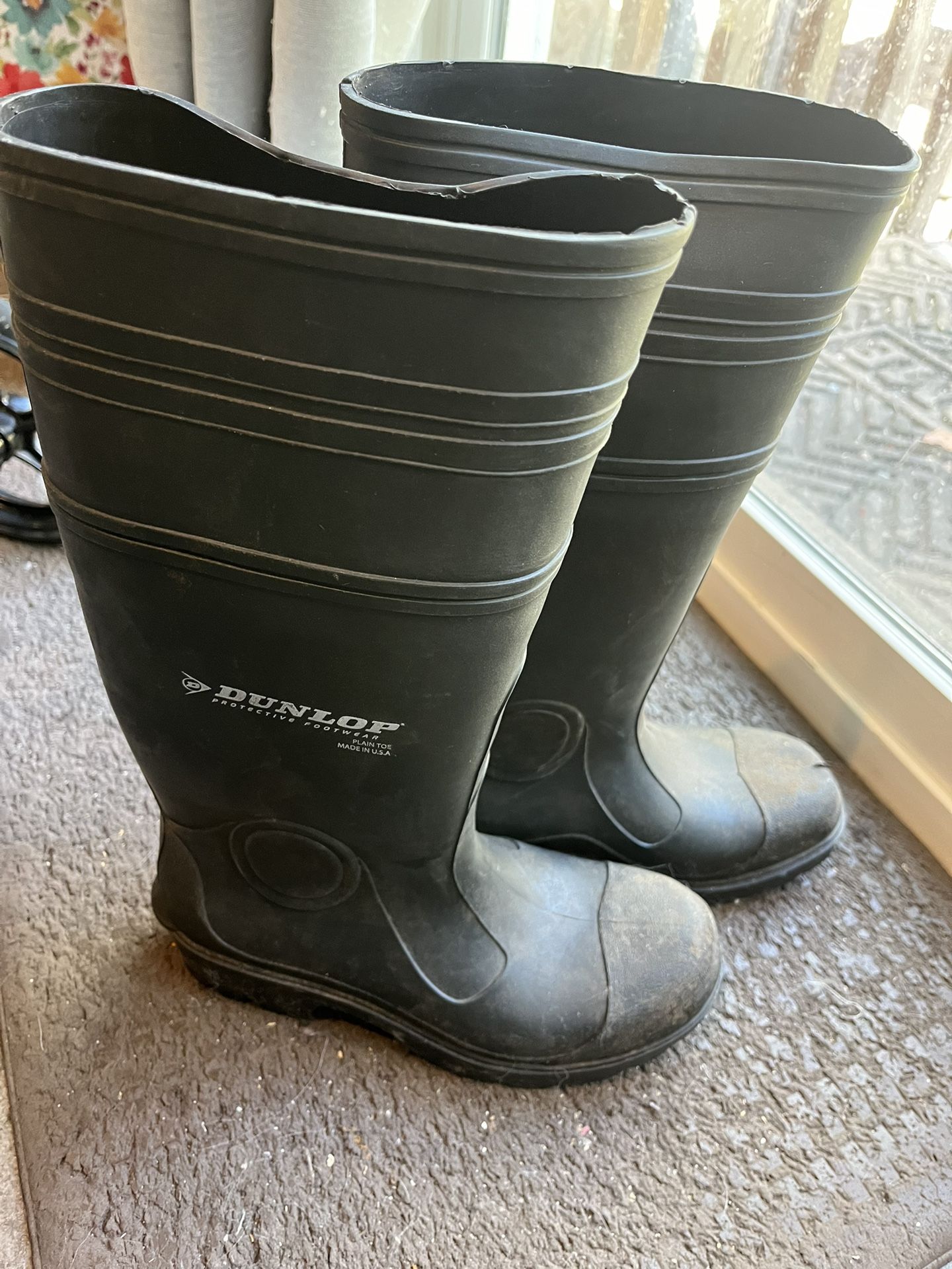 Dunlop Plain Toe Rubber Boots Size 5mens 7wm