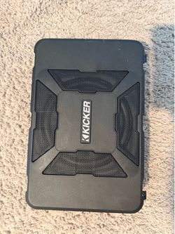 Kicker Plug & Play Hideaway subwoofer
