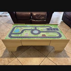 Play table
