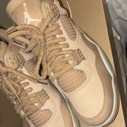 Air Jordan 4 Mesh