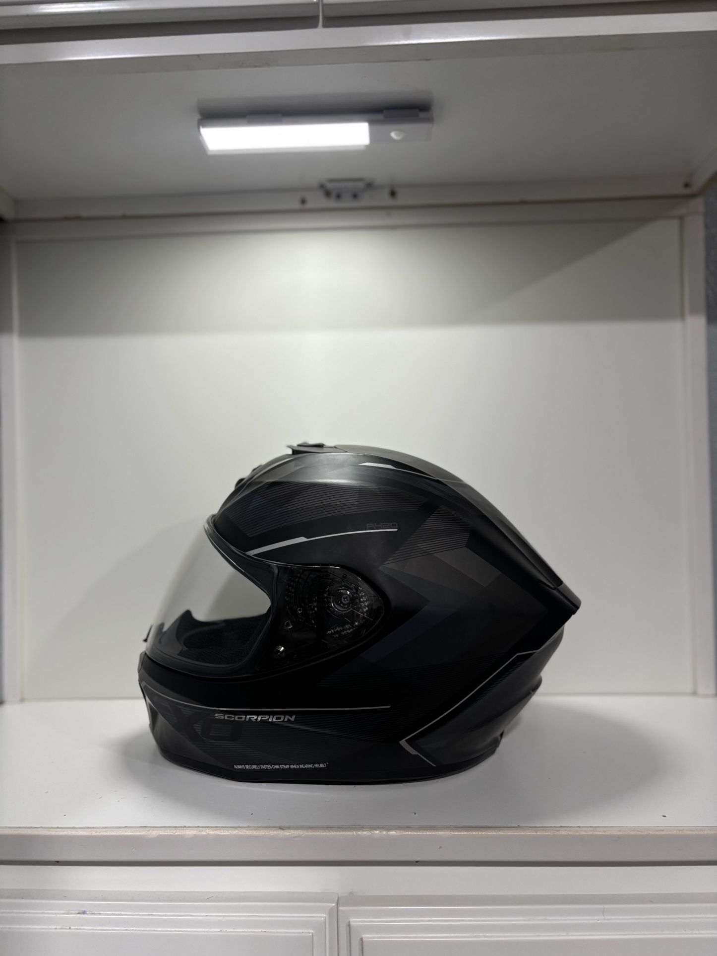 Full-Face Motorcycle Helmet