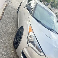 2015 Hyundai Volester