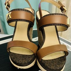Micheal Kors Deanna Logo Wedges 