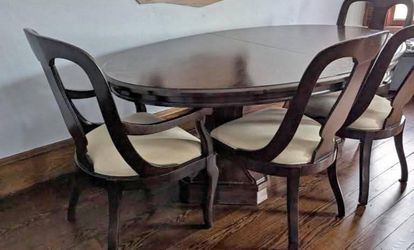 Dining Room Set