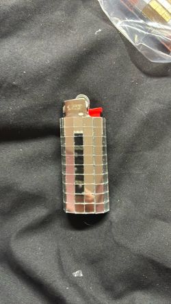 Silver mirror tile covered mini bic