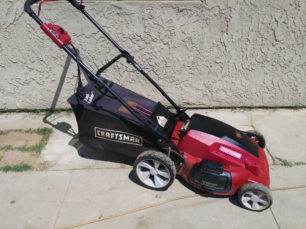 Craftsman Electric lawn mower for Sale in Perris, CA OfferUp