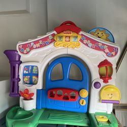 Fisher Price Learn and Laugh House