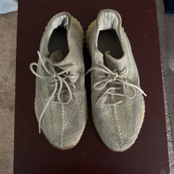 Yeezy 350 CITRIN