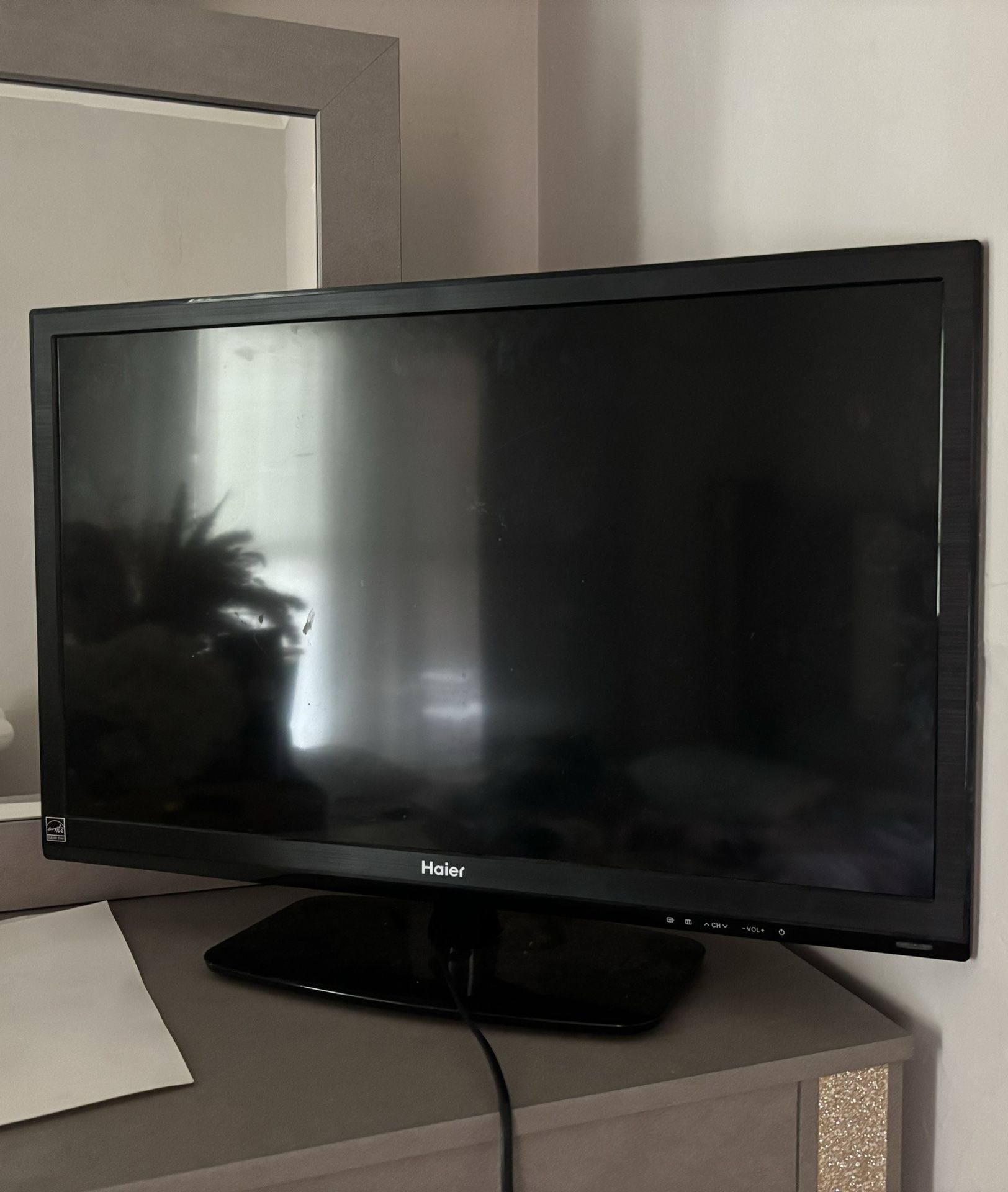 Haier Tv