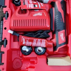 Milwaukee Tool For Pipes