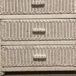 Wicked white 3 drawer chest