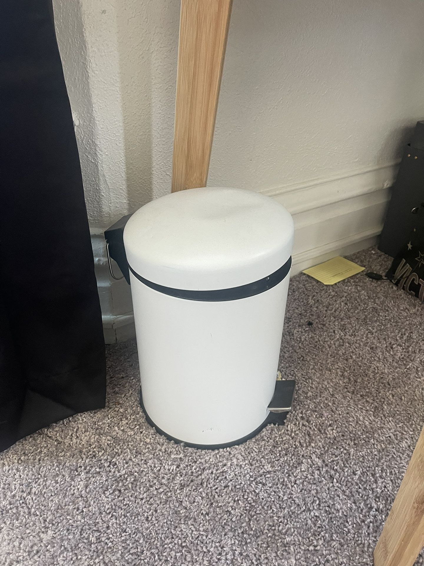 TRASHCAN FOR $10!! WAS $35!!