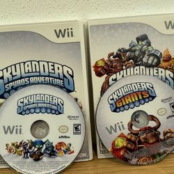 Nintendo Wii Skylanders Spyros Adventure Giants Bundle