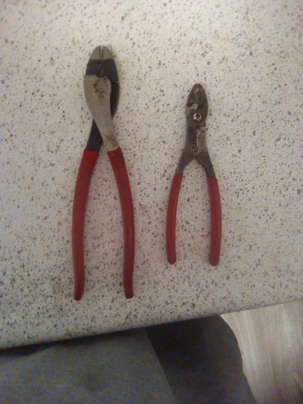 Wire Cutters/Strippers/Crimpers/ Hose Crimping Pliers