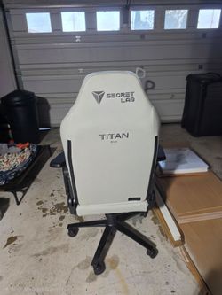 Secret Lab Titan Evo Gaming Chair