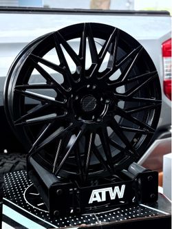 4 NEW 18x8.5 Versus Wheels VS33 Black Rims