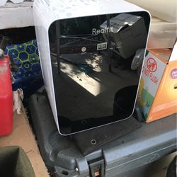 Mini Mini Car Fridge 