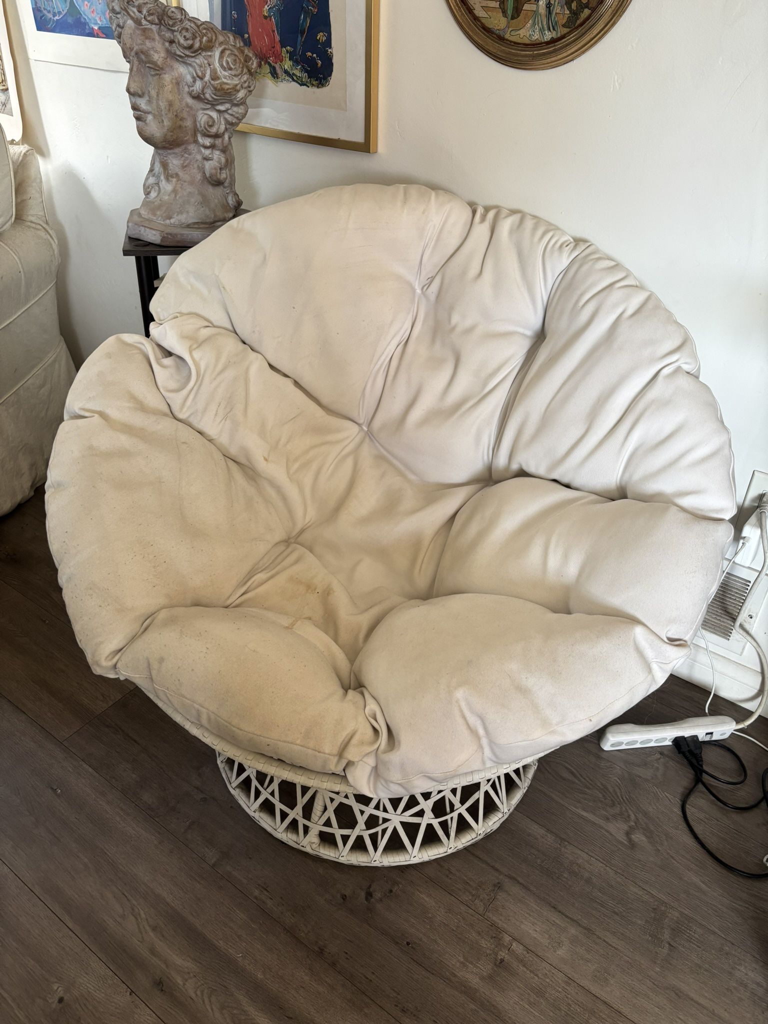 Wicker Papasan Chair White On White