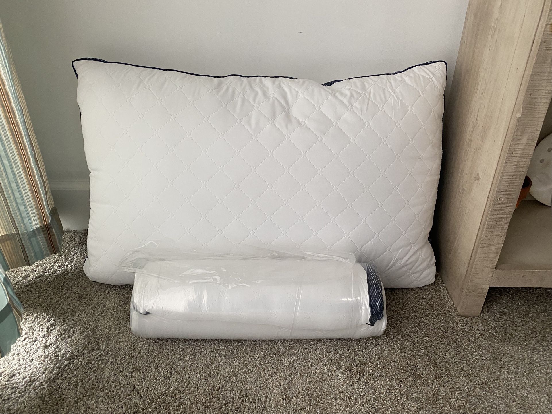 (2) New King Pillows